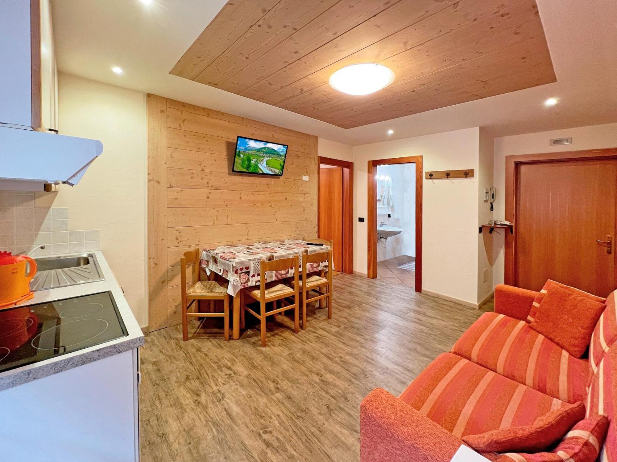 Garni Francescato Hotel Livigno Exterior photo