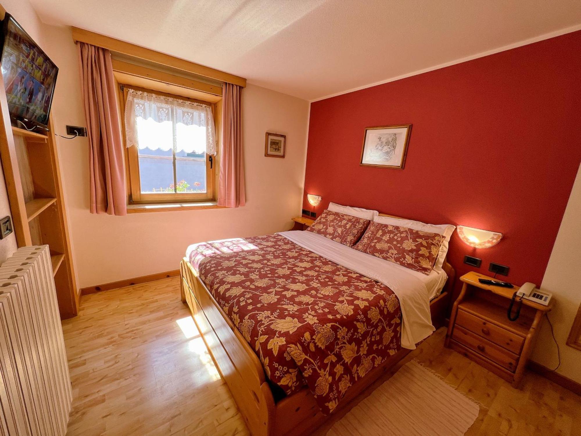 Garni Francescato Hotel Livigno Exterior photo